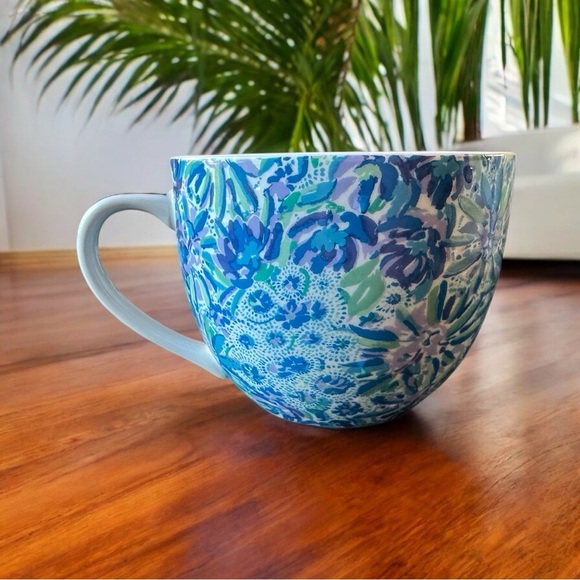 Lilly Pulitzer Blue Floral Ceramic Mug - Oversized xx, Lilly Cup - Picture 4 of 11
